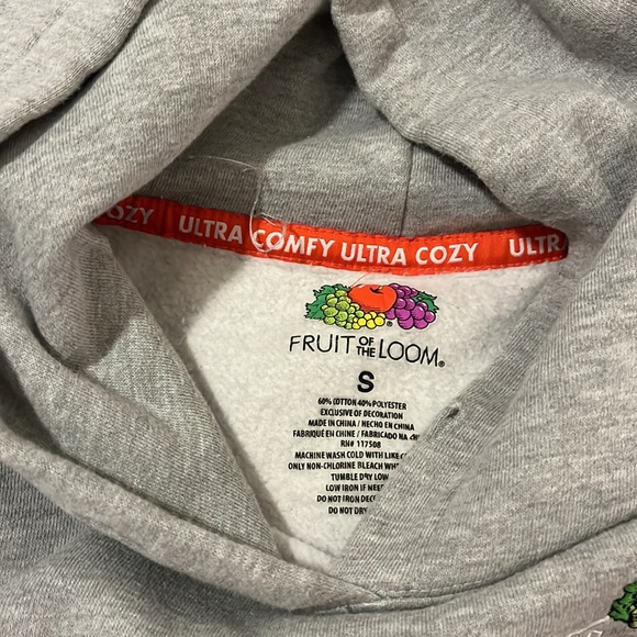 Fruit of the Loom grey cropped hoodie - Picture 2 of 9